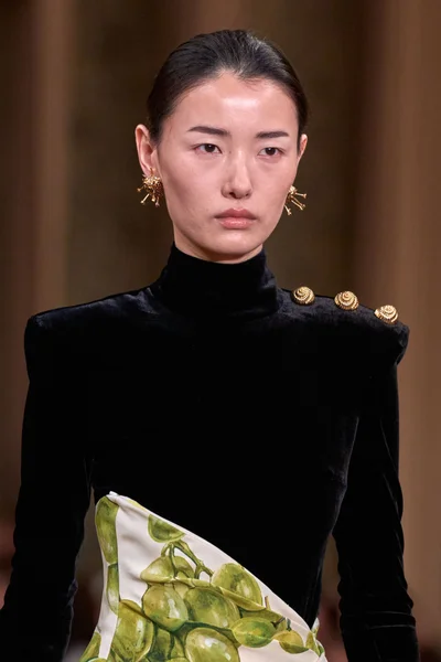 Look 91